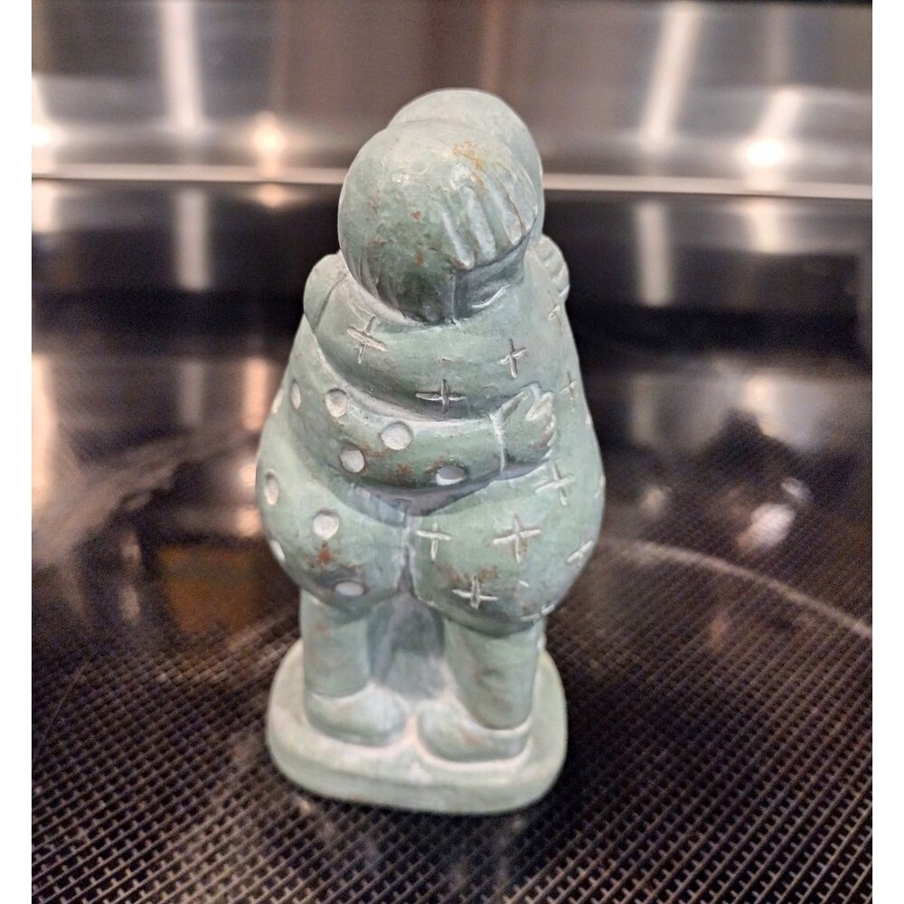 Isabel Bloom Couple Hugging Figurine Blue/White Polka Dot Ceramic Signed